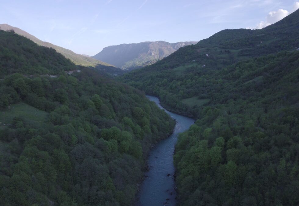 Ekolozi, kajakaši i rafteri traže zaustavljanje planova za izgradnju brana na Drini: HE na gornjoj Drini su prijetnja po životnu sredinu i zdravlje!